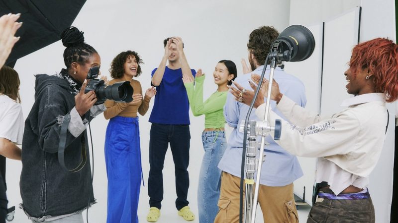 Hybrid Trade Show Engagement Models: The New Frontier for Event Marketers